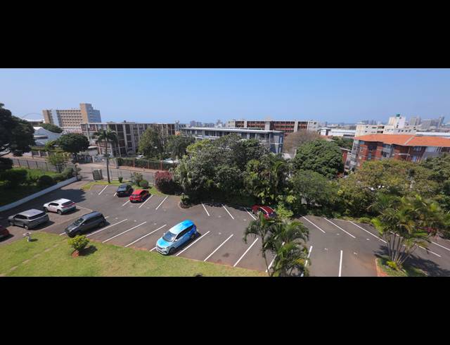 2 BEDROOM APARTMENT FOR SALE IN ESSENWOOD